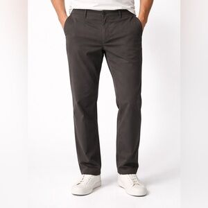 Amazon Essentials NWT grey athletic fit dress pants men’s 42 x 30